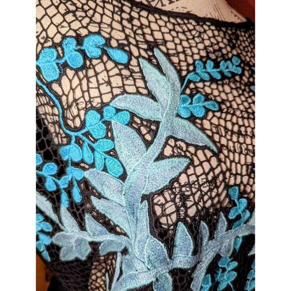 Vintage 1970's Indian Boho Two Piece Netted Embroidered Floral Blouse & Skirt Se - Picture 6 of 6